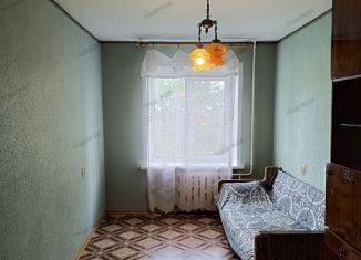 Продам 2-ком. квартиру, 45.3 м2, Саратов, Шелковичная улица, 182А