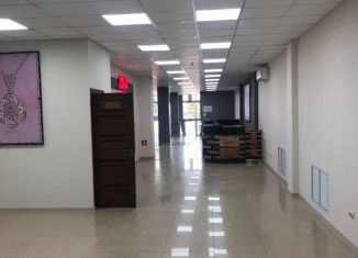 Сдается помещение свободного назначения, 300 м2, Краснодар, Ставропольская улица, 118, микрорайон Дубинка