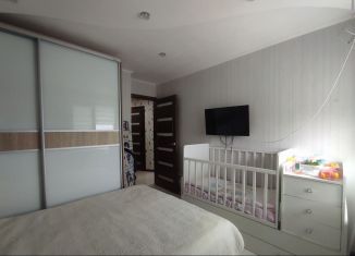 Продаю 2-комнатную квартиру, 38 м2, поселок Круглое Поле, улица Гагарина, 7