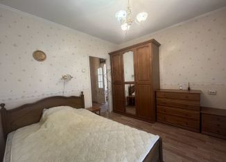 Сдаю 2-ком. квартиру, 58 м2, посёлок городского типа Заречье, посёлок городского типа Заречье, 6Б