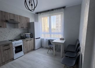 Сдаю в аренду 1-комнатную квартиру, 38 м2, Калужская область, жилой комплекс Соседи, 2