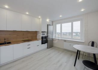 Продается 1-ком. квартира, 39.7 м2, Тюмень, улица Монтажников, 42Б, ЖК Пятый квартал