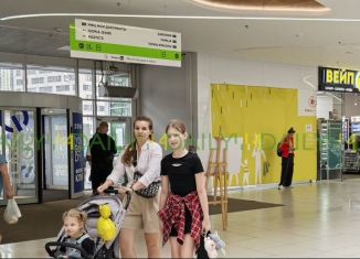 Сдается в аренду торговая площадь, 20 м2, Мытищи, улица Мира, 32/2