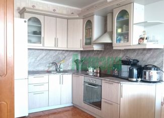 Продажа 2-ком. квартиры, 67 м2, Чита, улица Бутина, 115к1