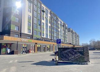 Продаю однокомнатную квартиру, 65 м2, Калининград, Коммунистическая улица, 127к2