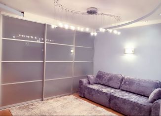 Сдается в аренду 2-ком. квартира, 50 м2, Сочи, Абрикосовая улица, 18