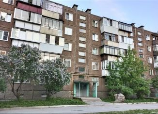 Продажа 3-ком. квартиры, 61 м2, Челябинск, улица Вагнера, 66