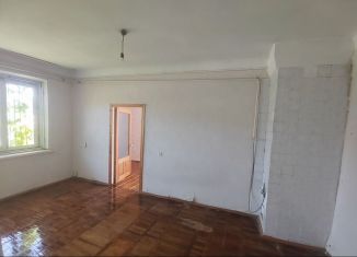 Продается 2-комнатная квартира, 42.8 м2, Славянск-на-Кубани, Красная улица, 116