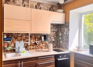 Сдается 1-ком. квартира, 43 м2, Тюмень, улица Мельникайте, 101, Ленинский округ
