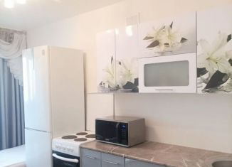 Сдам 1-комнатную квартиру, 35 м2, Новоалтайск, улица Ушакова, 12