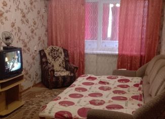 Аренда 1-ком. квартиры, 35 м2, Лиски, улица Свердлова, 65