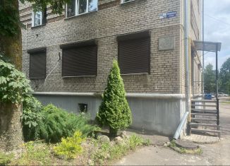 Помещение свободного назначения в аренду, 70 м2, Псковская область, улица Комсомольца Зверева, 42/12