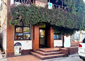 Продажа помещения свободного назначения, 200 м2, Керчь, Целимберная улица, 16В