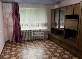 Продажа 3-комнатной квартиры, 62 м2, Кирово-Чепецк, проспект Россия, 20