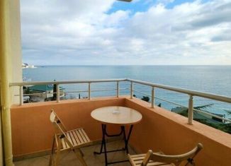 Однокомнатная квартира на продажу, 58 м2, Ялта, улица Свердлова, 13/2