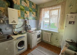 Однокомнатная квартира на продажу, 30 м2, Армавир, 2-я улица Урицкого, 31