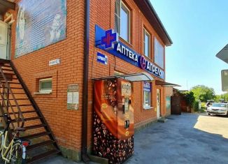 Продаю помещение свободного назначения, 100 м2, Таганрог, улица Урицкого, 41