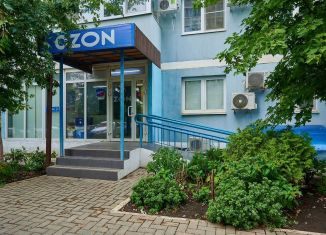 Продаю торговую площадь, 63.7 м2, Краснодар, микрорайон имени Петра Метальникова, Московская улица, 131к2