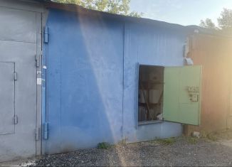 Продаю гараж, 27 м2, Тюмень, улица 30 лет Победы, 107