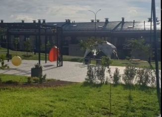 Продам таунхаус, 158 м2, деревня Новолисиха, Чешский квартал, 18