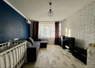 Продам 1-комнатную квартиру, 40.4 м2, Тюмень, улица Пермякова, 69