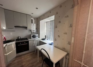 Продам 2-комнатную квартиру, 42.9 м2, Ухта, Первомайская улица, 5А