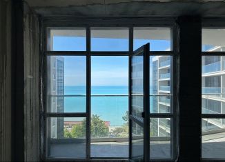 Продам 1-ком. квартиру, 44 м2, Сочи, улица Просвещения, 32, микрорайон Центральный