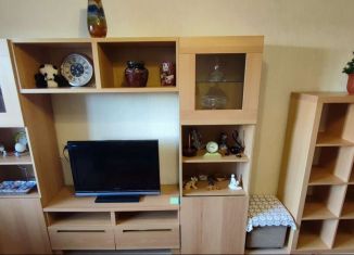 Сдам 1-комнатную квартиру, 37 м2, Екатеринбург, Самоцветный бульвар, 5