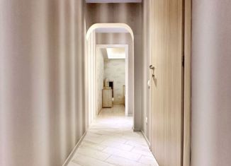 Сдаю в аренду 1-ком. квартиру, 38 м2, Краснодар, улица имени Ф.И. Шаляпина, 31В, Музыкальный микрорайон