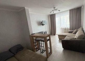 Сдается в аренду 1-комнатная квартира, 33 м2, Кемеровская область, проспект Ленина, 90А