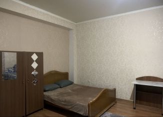 Сдача в аренду квартиры студии, 35 м2, Махачкала, улица Генерала Омарова, 25