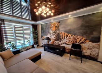 Сдам в аренду двухкомнатную квартиру, 65 м2, Тольятти, Спортивная улица, 37