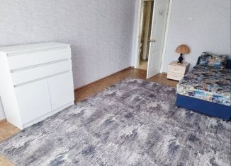 3-комнатная квартира на продажу, 71.7 м2, Кингисепп, Большой бульвар, 10