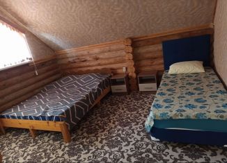 Сдается в аренду комната, 56 м2, Сочи, Торговая улица, 77/20, микрорайон Головинка