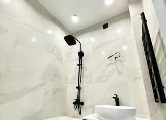 Продается 2-комнатная квартира, 59.5 м2, Челябинск, Ярославская улица, ЖК Ярославский