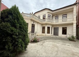 Сдается в аренду дом, 250 м2, Махачкала, улица Ацы Абдуллаева, 3, Советский внутригородской район