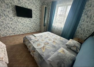 Сдам в аренду двухкомнатную квартиру, 54 м2, Старый Оскол, микрорайон Королёва, 32А