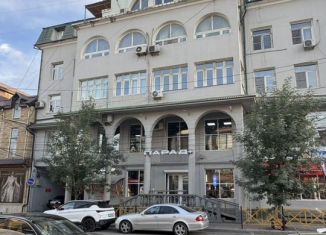 Продаю помещение свободного назначения, 150 м2, Махачкала, улица Коркмасова, 40