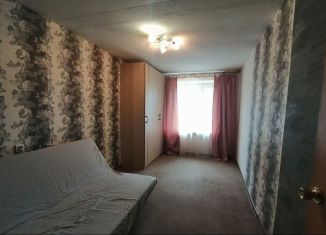 Сдам в аренду двухкомнатную квартиру, 34 м2, Сертолово, улица Молодцова, 6