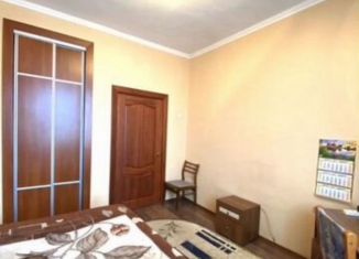 Продаю трехкомнатную квартиру, 61.4 м2, Верхняя Пышма, улица Петрова, 57