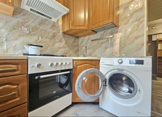 Сдается 3-комнатная квартира, 56 м2, Мытищи, улица Академика Каргина, 38к1