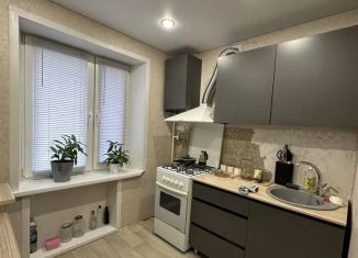 Продам 2-комнатную квартиру, 45.1 м2, Губкин, улица Ленина, 68