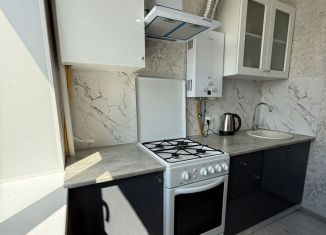 Продажа 2-комнатной квартиры, 45.2 м2, Татарстан, Октябрьская улица, 18