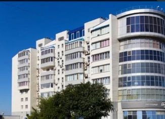 Продаю машиноместо, 18 м2, Астрахань, улица Бабефа, 2