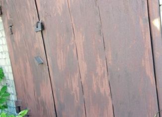 Продаю гараж, 24 м2, Энгельс, площадь Ленина