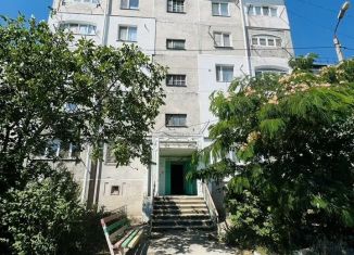 Продается двухкомнатная квартира, 54.1 м2, Феодосия, улица Дружбы, 46