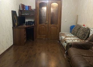 Продается 3-комнатная квартира, 731 м2, Владикавказ, улица Генерала Дзусова, 38, 14-й микрорайон
