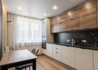 Продается 2-комнатная квартира, 47.1 м2, Ломоносов, Михайловская улица, 51