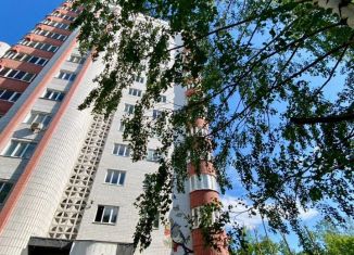 Продажа 2-комнатной квартиры, 70 м2, Татарстан, проспект Победы, 15к1