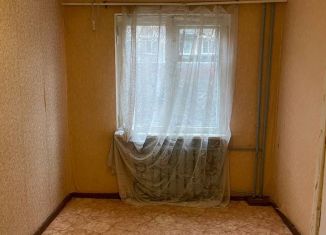 Продам 2-ком. квартиру, 44.4 м2, Псков, Ольгинская набережная, 11